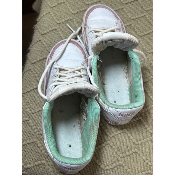 Nike court legacy women’s 5 sneakers shoes - Picture 3 of 5